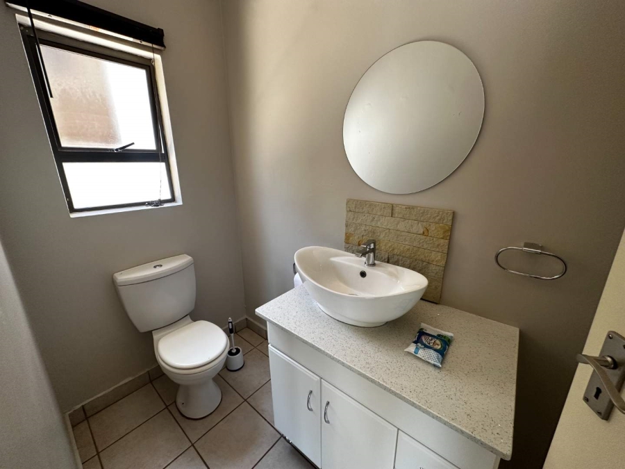 4 Bedroom Property for Sale in Leloko North West